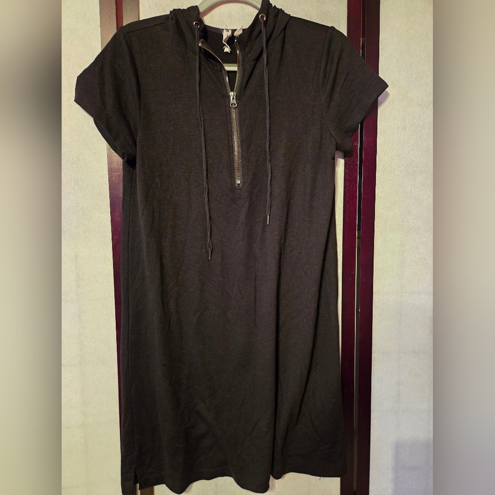 Cable And Gauge Swimsuit Coverup with Front Zip And Hoodie Black Size Medium